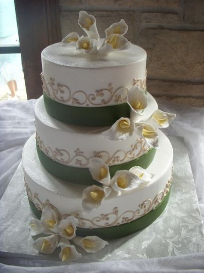 Wedding Cakes Prices Chicago
 Alliance Bakery Wedding Cake Chicago IL WeddingWire