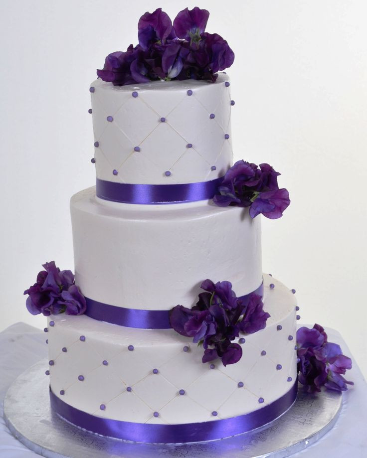 Wedding Cakes Purple
 Purple Wedding Cakes There are two options the most