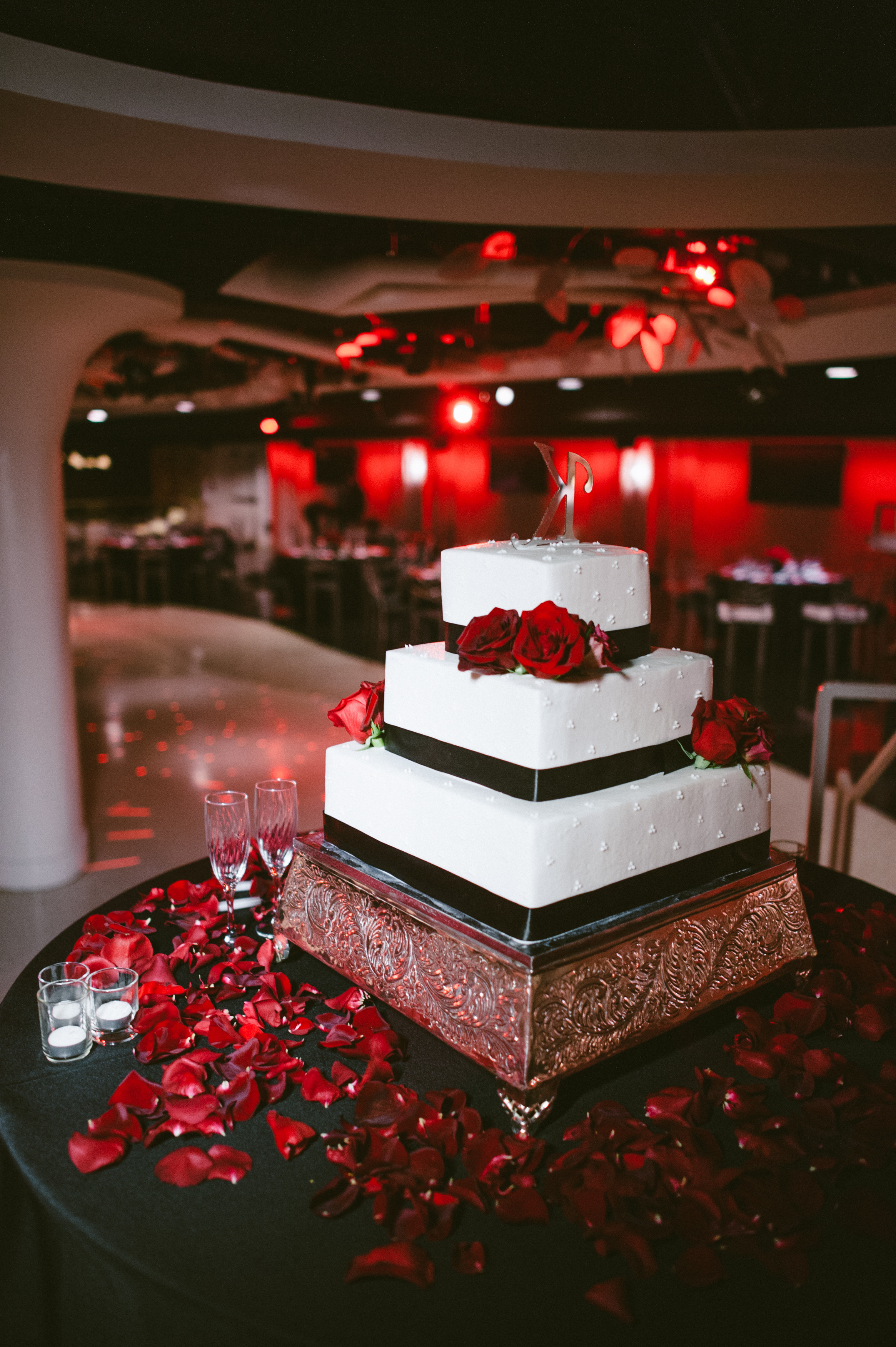 Wedding Cakes Red And Black
 Black and Red Wedding Cakes