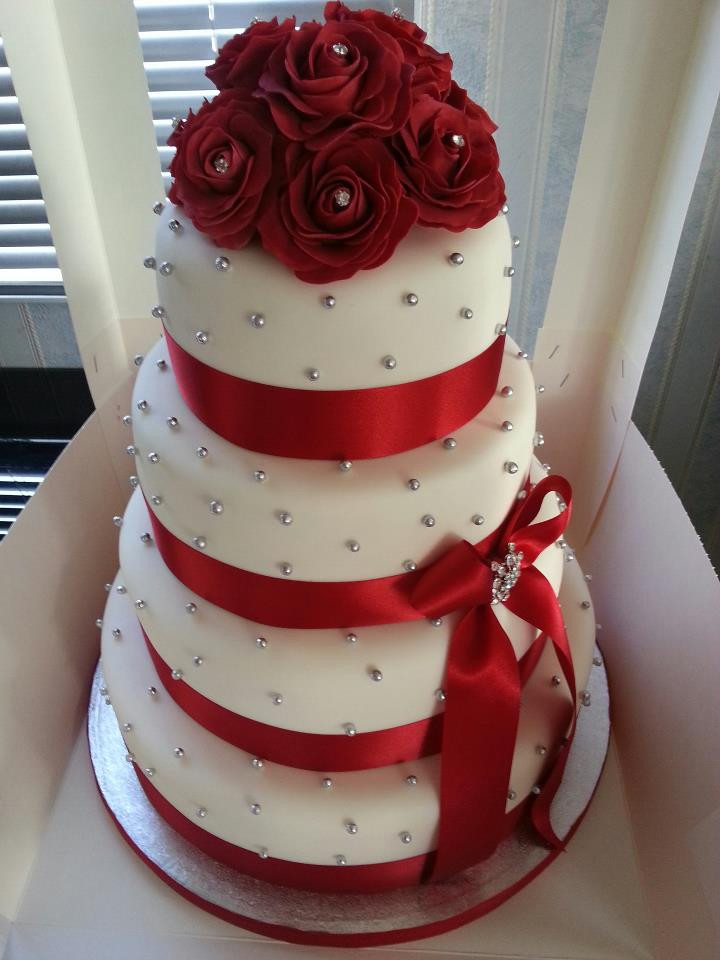 Wedding Cakes Red Roses
 Wedding Cake la torta nuziale con stile