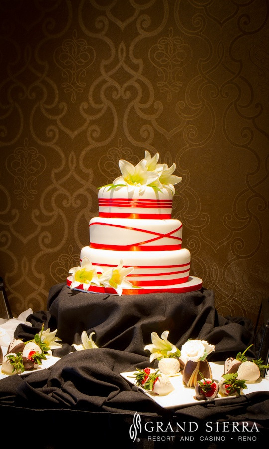 Wedding Cakes Reno Nv
 Wedding cake made by Catering Chefs at Grand Sierra Resort