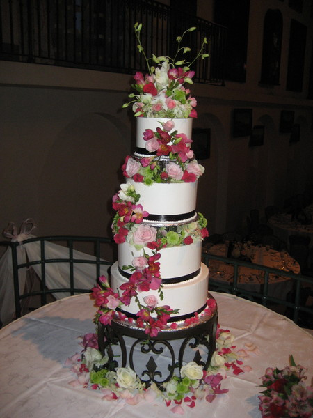 Wedding Cakes Riverside Ca
 The Bakers Oven Riverside CA Wedding Cake