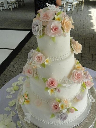 Wedding Cakes Roanoke Va
 Ed s cakes Wedding Cake Roanoke VA WeddingWire