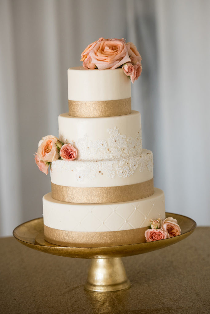 Wedding Cakes Sacramento Ca
 Sacramento wedding cake idea in 2017