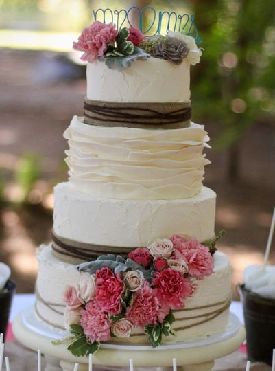 Wedding Cakes Salem Oregon
 Myriad Cake Design Wedding Cake Salem OR WeddingWire