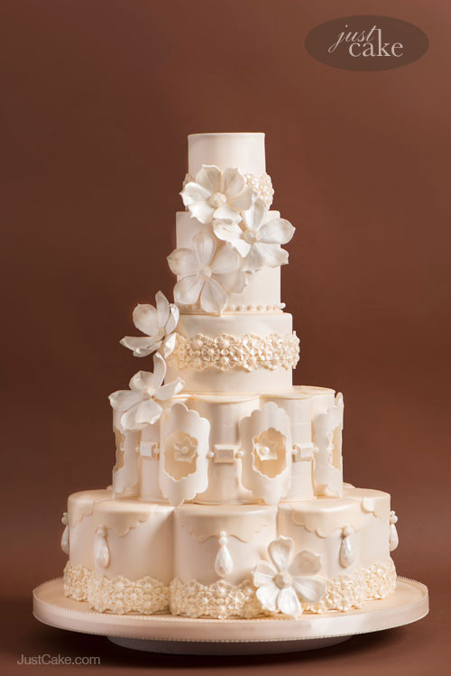 Wedding Cakes Santa Cruz
 Extraordinary Custom Wedding Cakes
