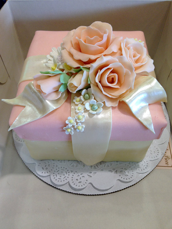 Wedding Cakes Santa Rosa
 Holiday Cakes and Desserts Master Piece Cakes