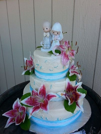 Wedding Cakes Santa Rosa
 Willow Tree Bakery Wedding Cake Santa Rosa CA