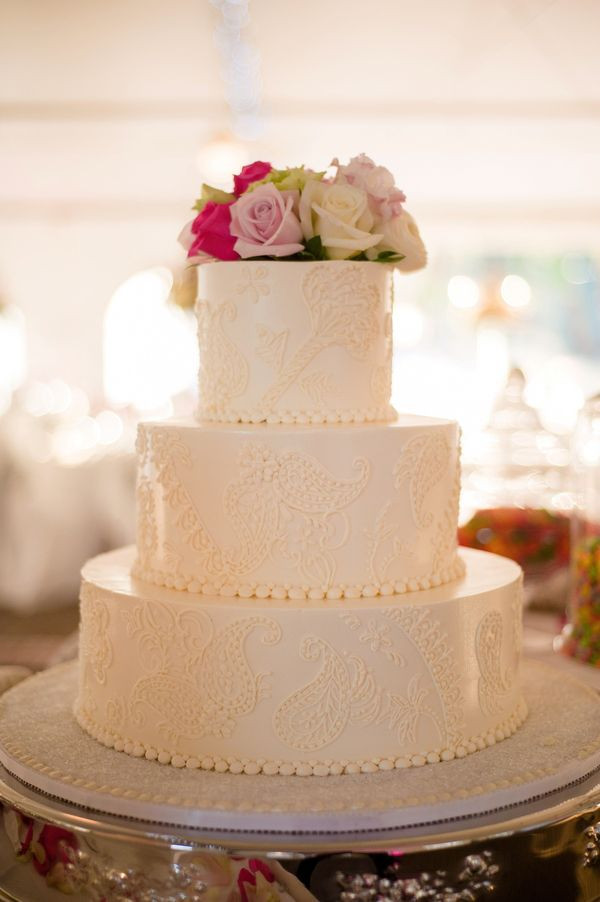 Wedding Cakes Scottsdale
 Rustic Scottsdale Plaza Resort Arizona Real Wedding