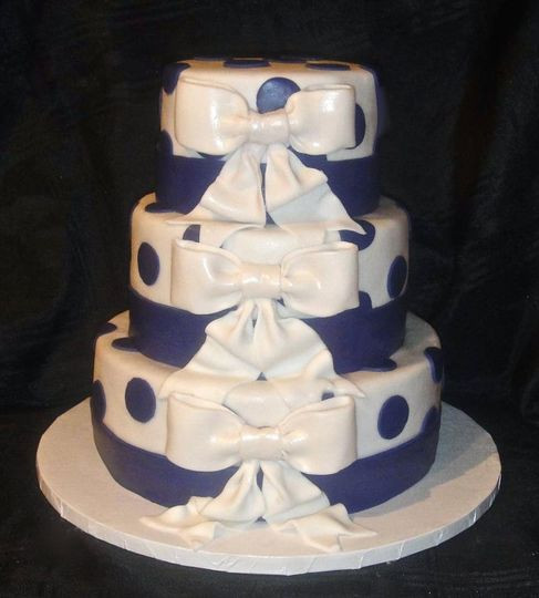 Wedding Cakes Scottsdale
 Cuteology Cakes Wedding Cake Scottsdale AZ WeddingWire