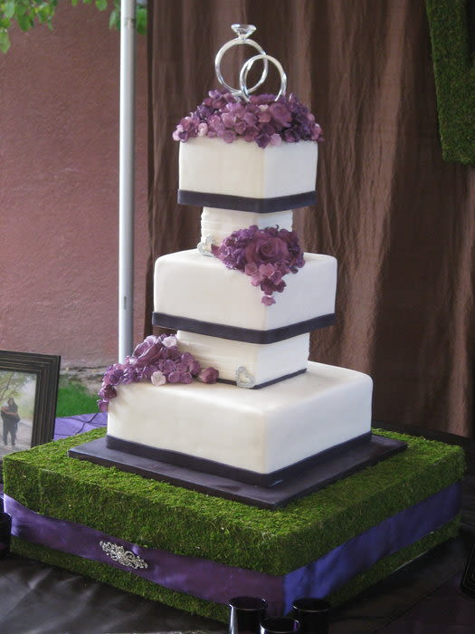 Wedding Cakes Separate Tiers
 Separated tier wedding cake Cake by sking CakesDecor