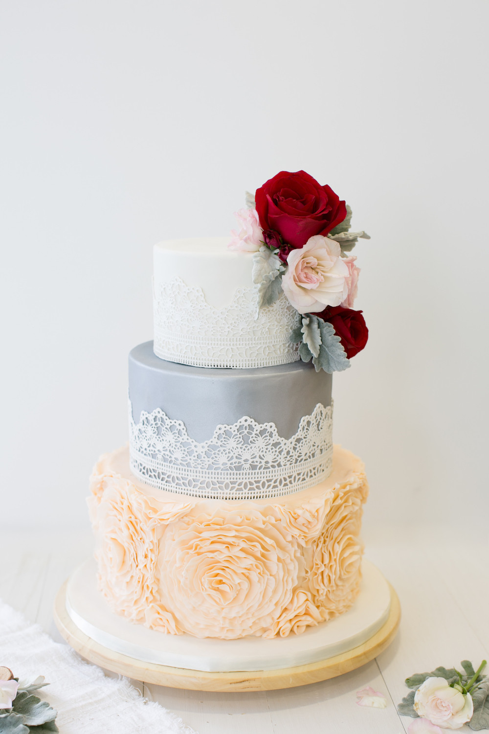Wedding Cakes Sg
 Floral Series Customised Cakes Baker s Brew Studio