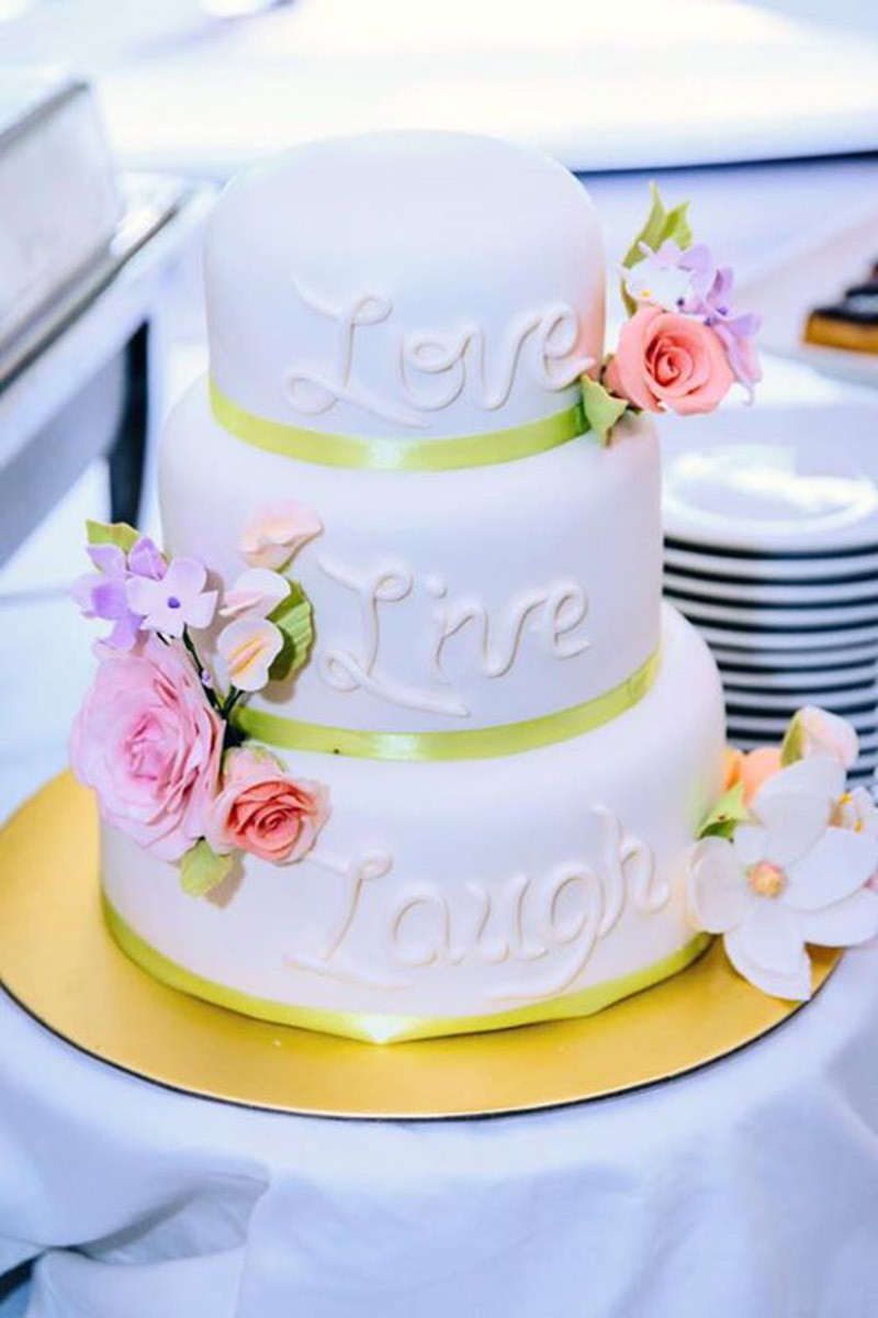 Wedding Cakes Singapore
 11 Places to Get Bespoke Wedding Cakes in Singapore
