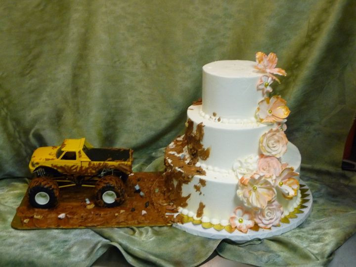 Wedding Cakes Spokane
 Marsells Cakes and Desserts s Wedding Cake