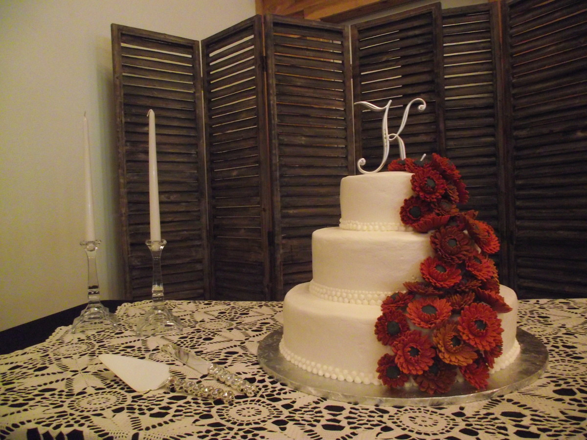 Wedding Cakes Spokane
 Sweet Creations Cakes Wedding Cake Washington Spokane