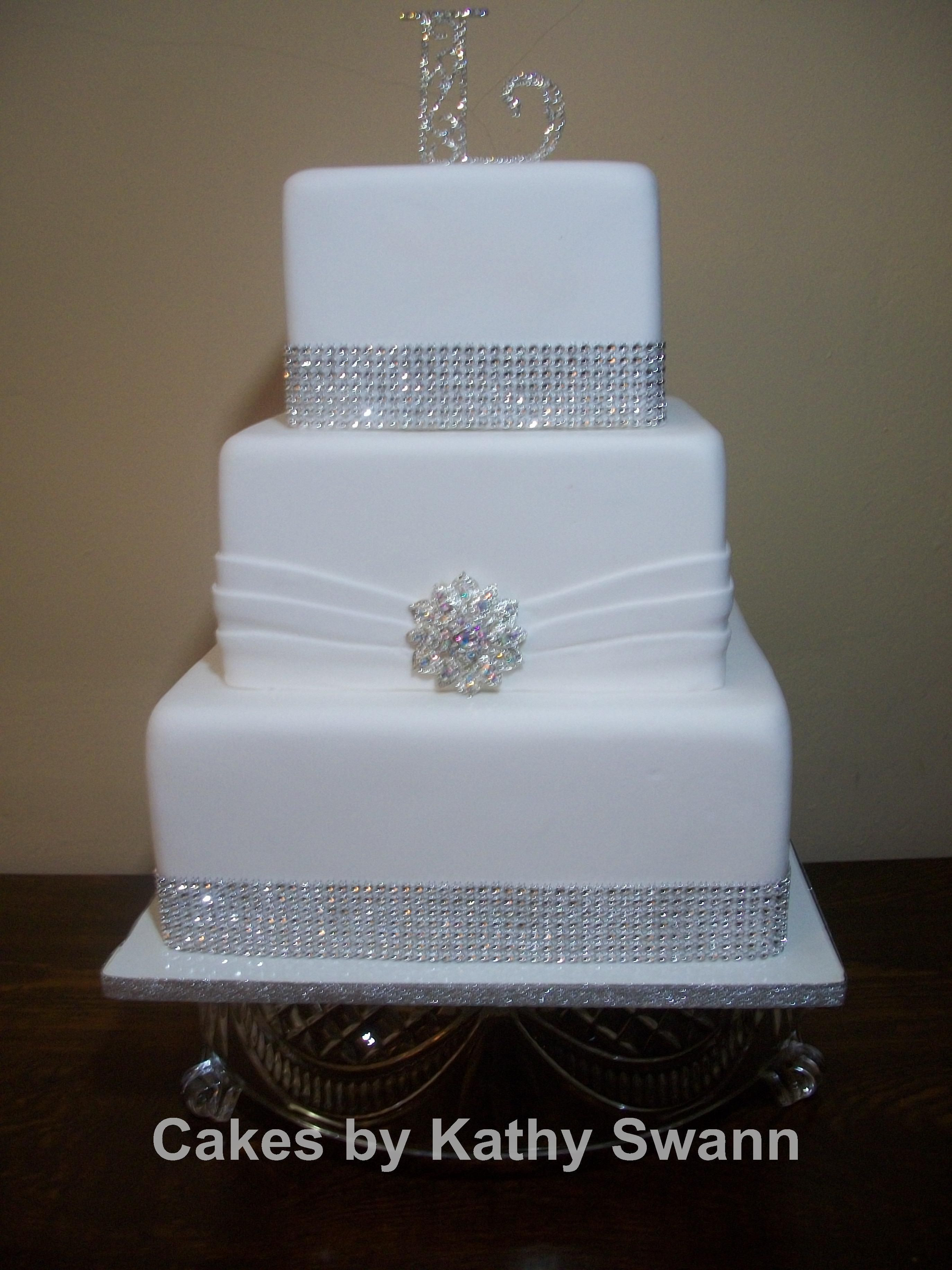 Wedding Cakes Square
 Square Wedding Cakes Lov that it is sitting on a class