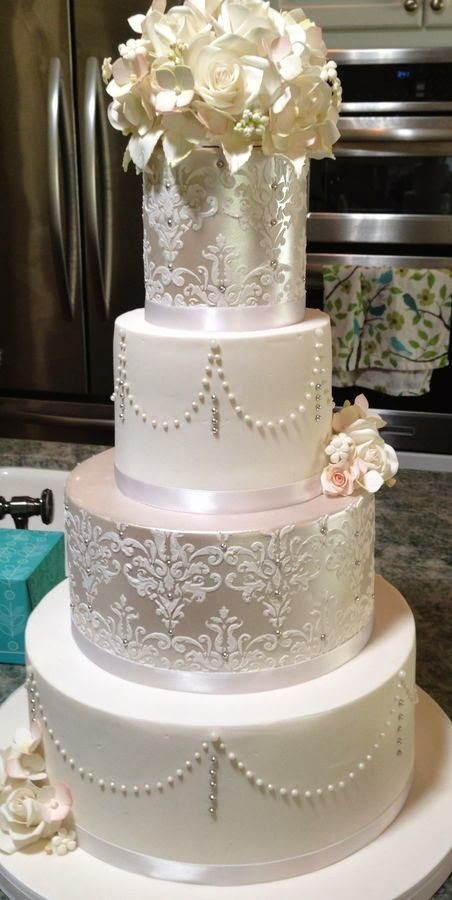 Wedding Cakes Stencils
 Sugar flowers Wedding cakes and Stencils on Pinterest