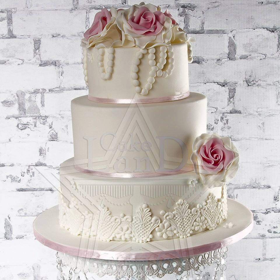 Wedding Cakes Store
 Discover The top Wedding Cake Shops in Dubai Arabia Weddings