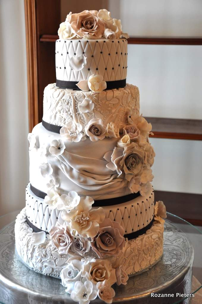 Wedding Cakes Style
 Rozanne s Cakes Victorian style Wedding cake
