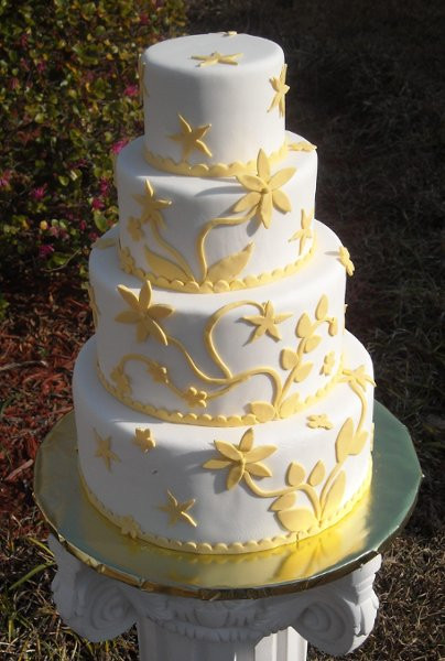 Wedding Cakes Tallahassee
 Tiki s Tasties LLC Tallahassee FL Wedding Cake