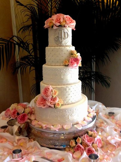 Wedding Cakes Tampa
 The Cake Zone Rated top 3 Florida s Best Bakeries