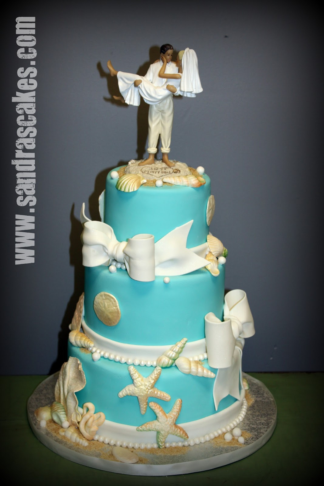 Wedding Cakes Themes
 Beach Themed Wedding Cake