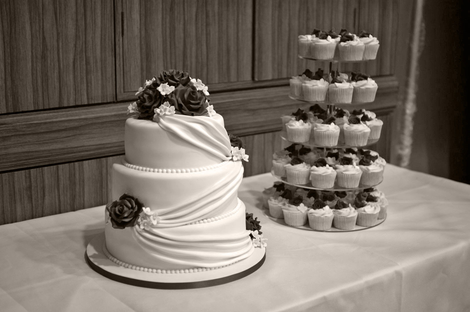 Wedding Cakes Three Tiers
 3 Tier Wedding Cake with Cupcake Tower Bakealous