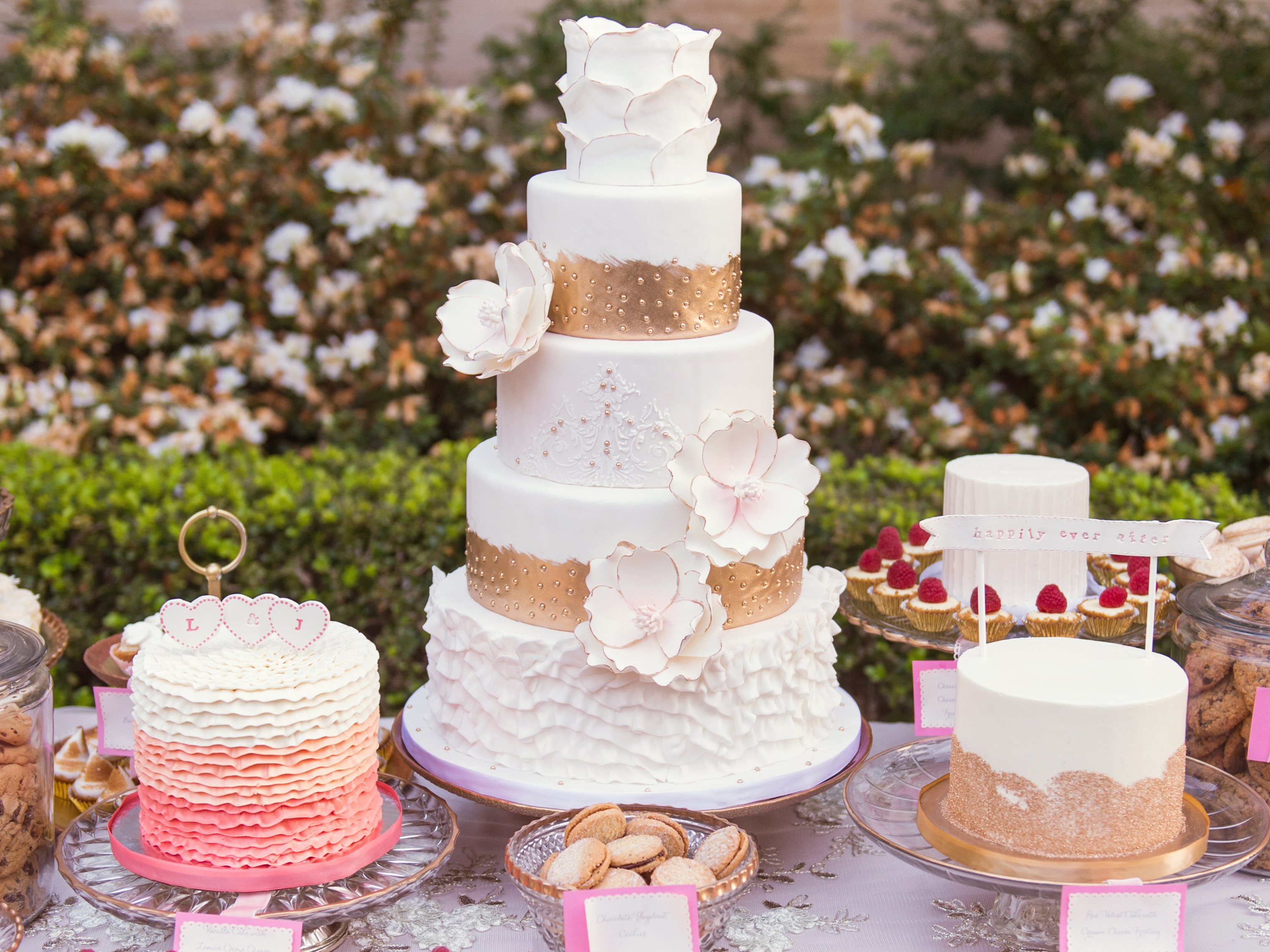 Wedding Cakes Tips
 Wedding Cake Trends Beauty and Elegant Performance