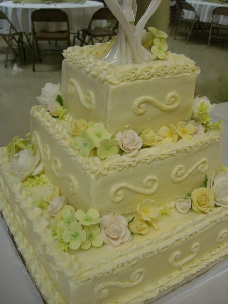 Wedding Cakes Topeka Ks
 Mad Eliza s Cakes & Confections Topeka KS Wedding Cake