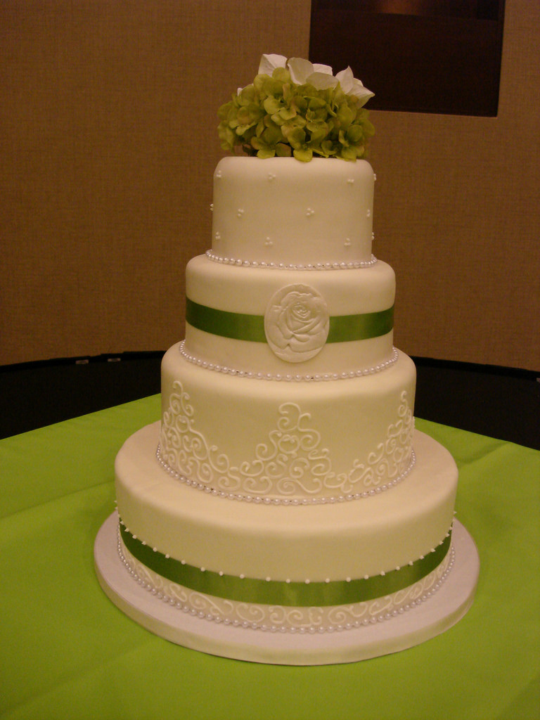 Wedding Cakes Topeka Ks
 Lime green wedding cake