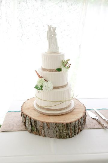 Wedding Cakes Traverse City
 Top Tier Cakery Wedding Cake Traverse City MI