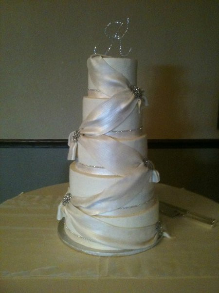 Wedding Cakes Tulsa Ok
 Icing The Top Tulsa OK Wedding Cake