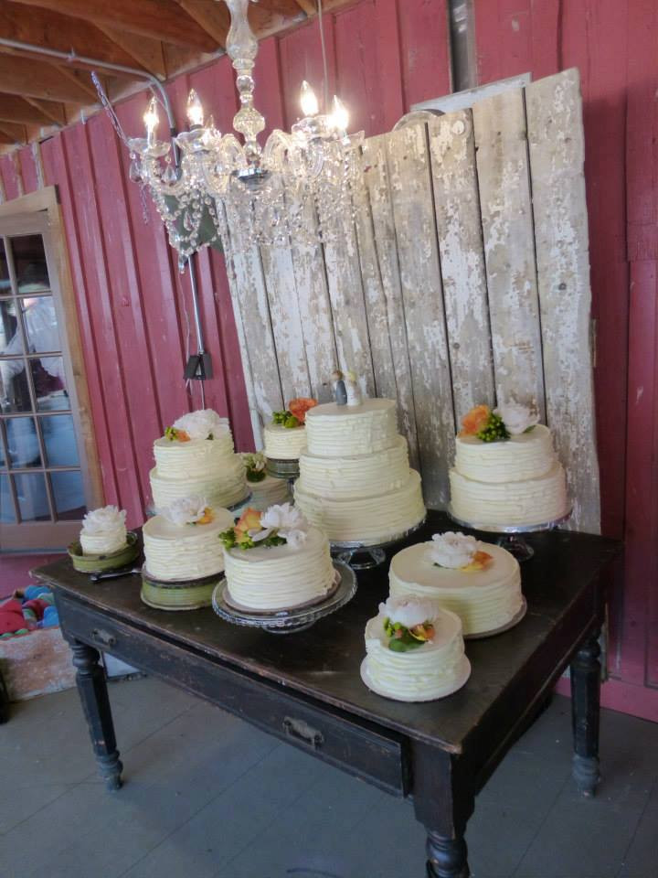 Wedding Cakes Twin Cities
 Wedding Cakes Keys Cafe & Bakery