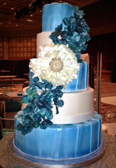 Wedding Cakes Twin Cities
 Our Wedding Cakes on Pinterest