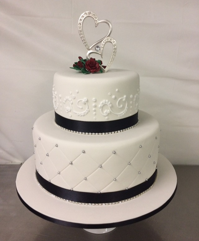 Wedding Cakes Two Tier
 2 tier wedding cake Annette s Heavenly Cakes