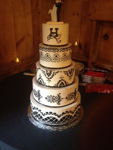 Wedding Cakes Vt
 Dellveneri Bakery Wedding Cake Vermont Burlington