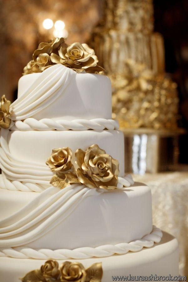 Wedding Cakes White And Gold
 White And Gold White And Gold Wedding Cake