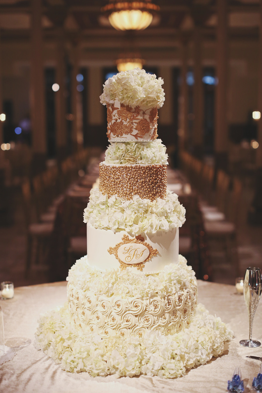 Wedding Cakes White And Gold
 Elegant Gold and White Wedding Cake Elizabeth Anne