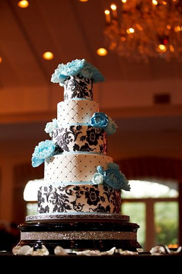 Wedding Cakes Winston Salem
 Creative Cake Designs L L C Wedding Cake Winston