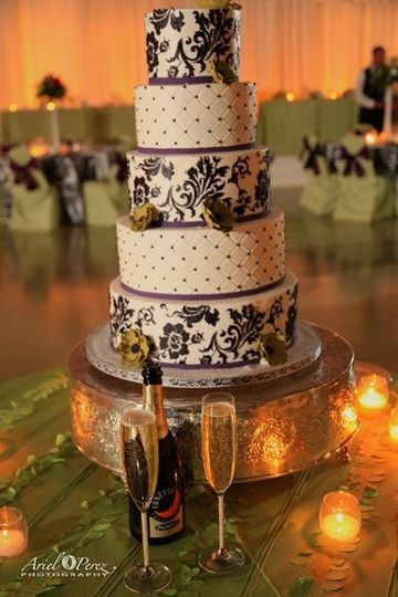 Wedding Cakes Winston Salem
 Creative Cake Designs L L C Wedding Cake Winston