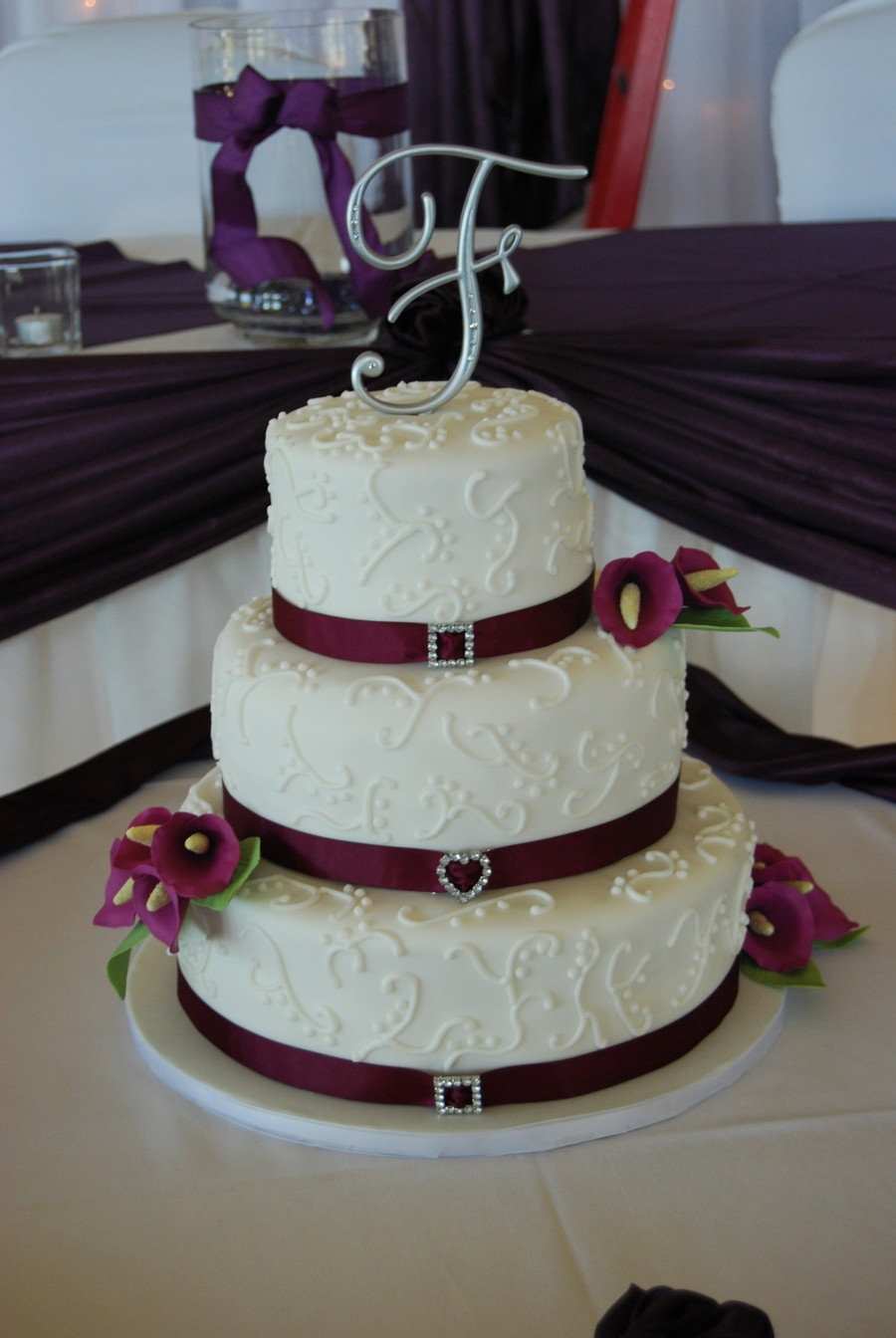 Wedding Cakes With Calla Lilies
 Calla Lily Wedding Cake CakeCentral