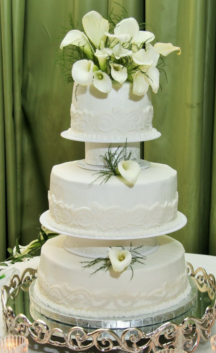 Wedding Cakes With Columns
 171 best images about Cakes and Desserts on Pinterest