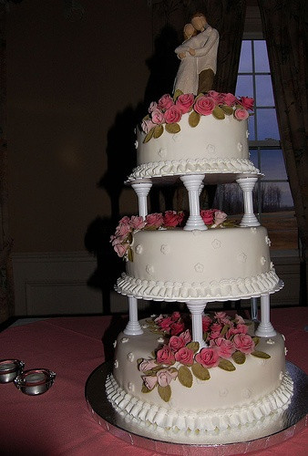 Wedding Cakes With Columns
 35 best images about Wedding cakes on Pinterest