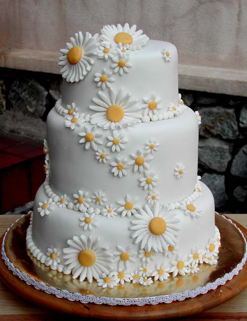 Wedding Cakes With Daisies
 Adorable Daisy Wedding Cakes