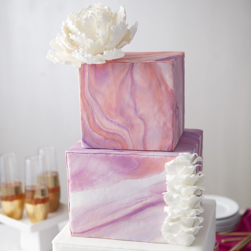 Wedding Cakes With Fondant
 Fondant Wedding Cake