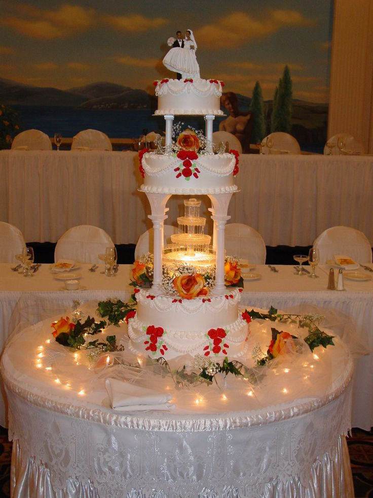 Wedding Cakes With Fountain
 Best 25 Fountain wedding cakes ideas on Pinterest