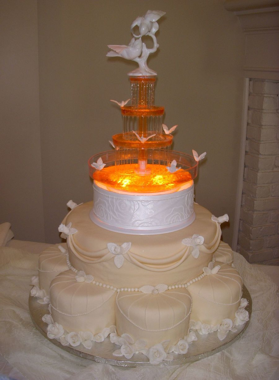 Wedding Cakes With Fountain
 Fountain Wedding Cake CakeCentral