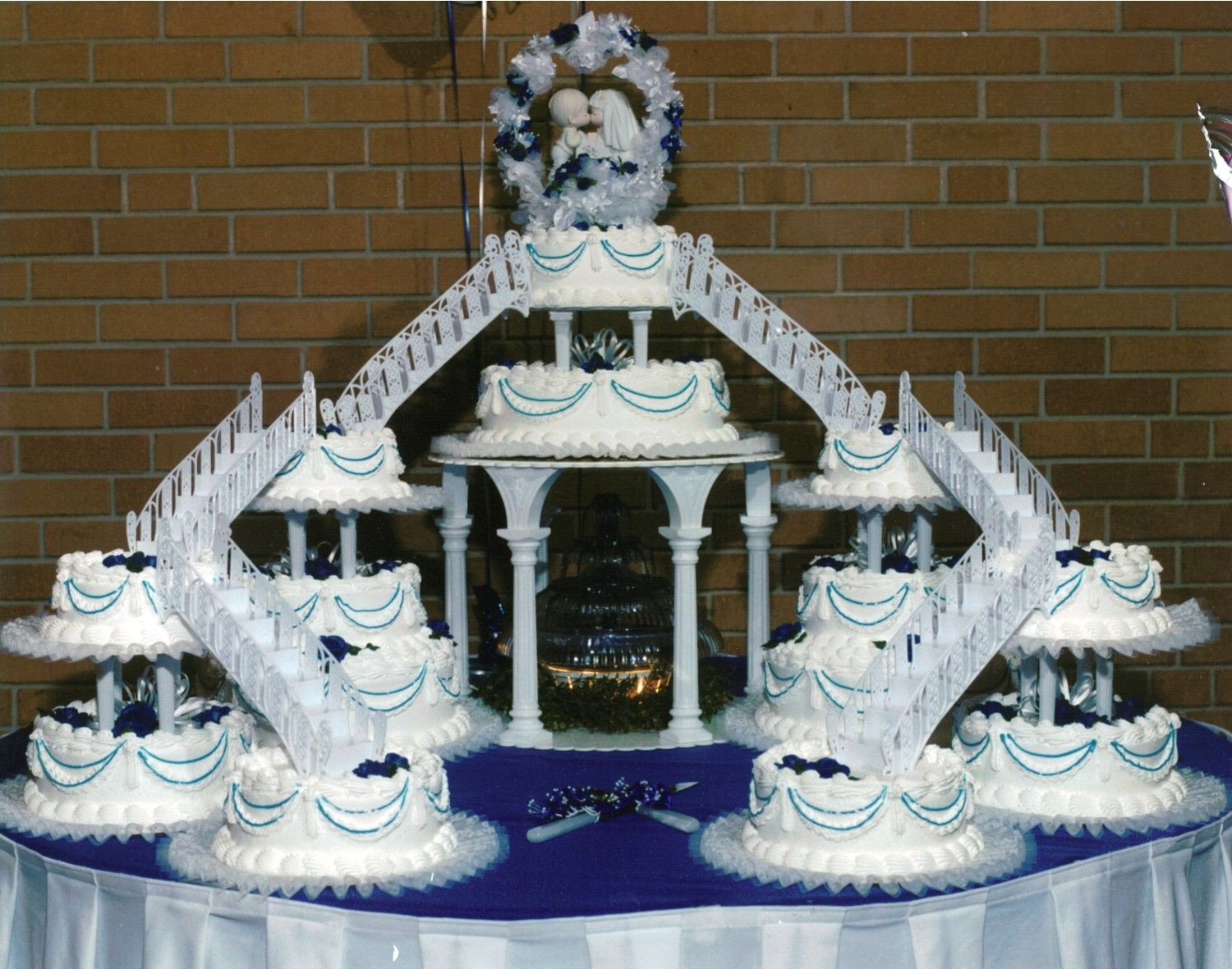 Wedding Cakes With Fountains And Bridges
 mc arthurs wedding cake with fountains and bridges with a