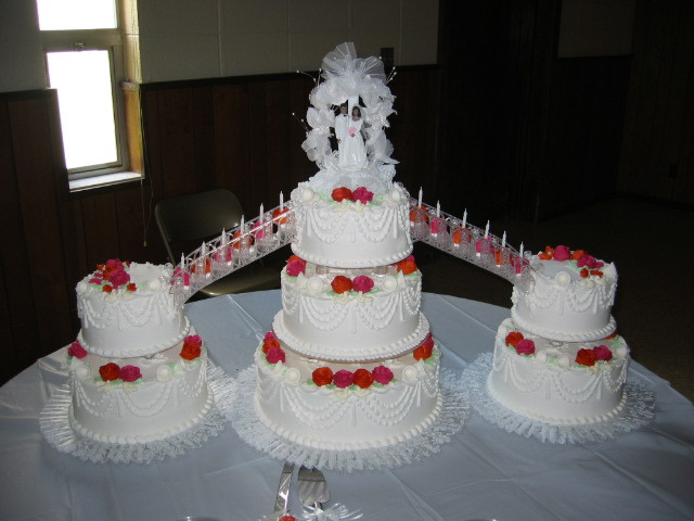 Wedding Cakes With Fountains And Bridges
 Bridge & Fountains Taylor s Bakery