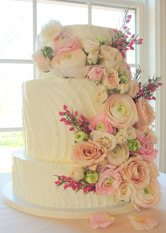 Wedding Cakes With Fresh Flowers
 Fresh Flowers Wedding Cake